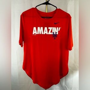 Nike. MLB New York Mets women’s shirt. Great look and graphics. New With Tags.